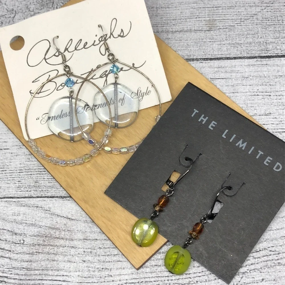 Bundle lot 2 glass bead boho style earrings new nwt